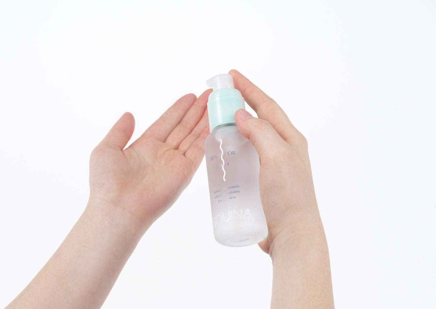 SQUINAビューティオイル 60ml_使用イメージ