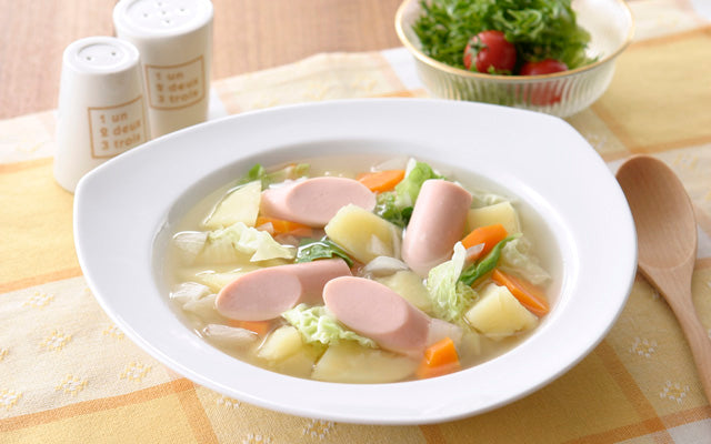 リサーラソーセージを使ったブランチスープ