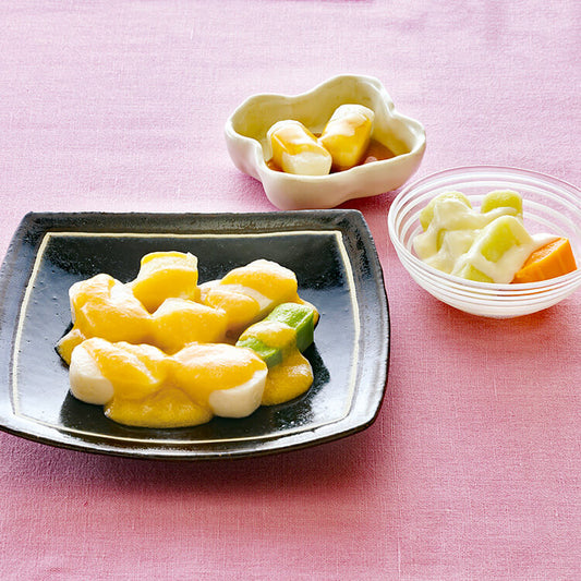 やさしいおかずセット昼・夜のムース食　鶏肉の卵とじ
